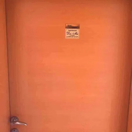 Dama Blizina Amfiteatra I Bus Kolodvora ,besplatan Privatni Parking,self-check- In Apartman Póla
